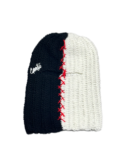 KNITTED SPLIT BALACLAVA - BLACK/WHITE